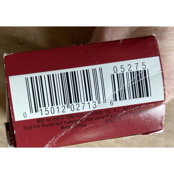 HALLMARK 1993 #3 1956 FORD THUNDERBIRD CLASSIC AMERICAN CARS KEEPSAKE ORNAMENT - Picture 4 of 10